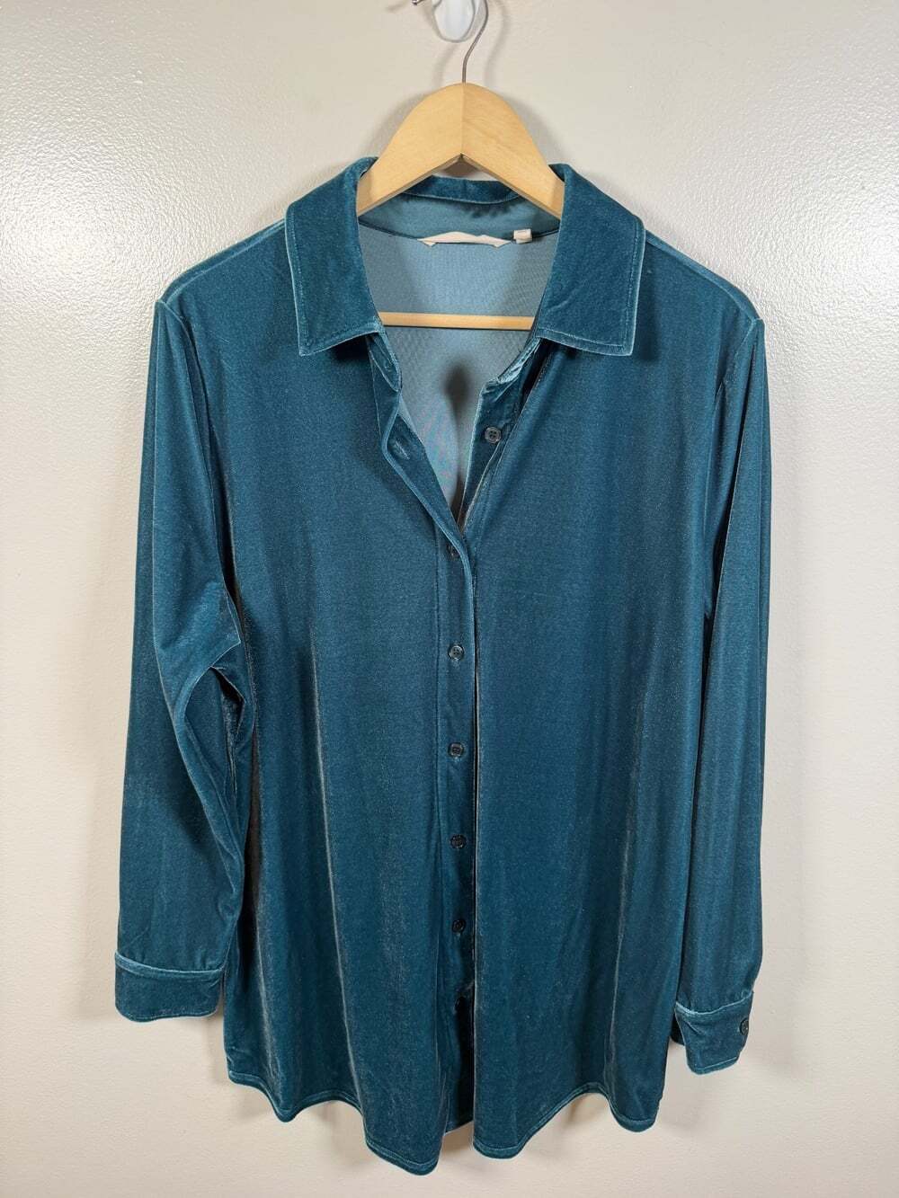 Soft Surroundings Velvet Boyfriend Tunic Top Size Large Green Holiday Festive